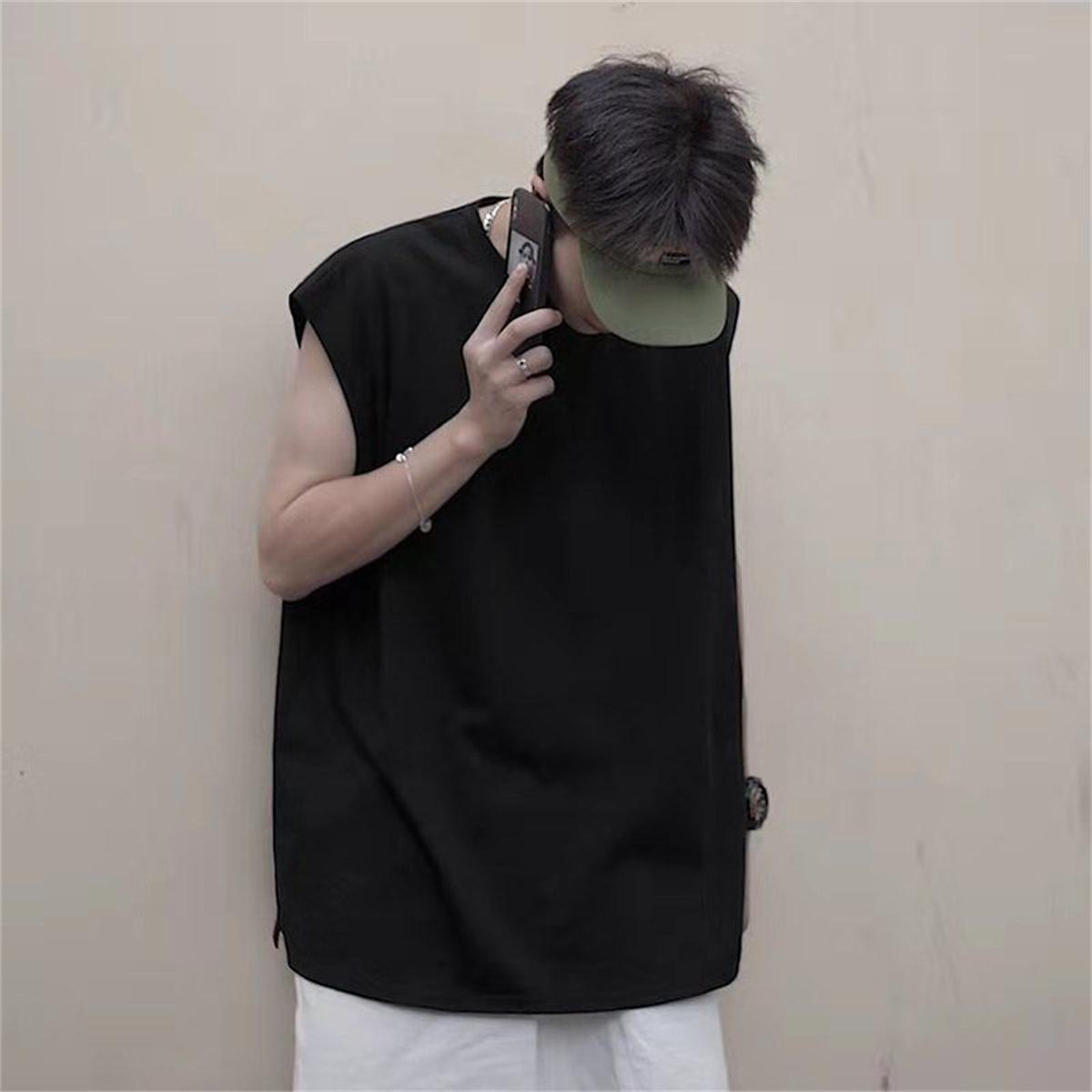 Men s Solid Color Casual Sleeveless Tank Top Round Neck Moisture Absorbent Sweat Drying Tank Top Suitable for Summer Sports 3XL чорний
Men s Solid Color Casual Sleeveless Tank Top Round Neck Moisture Absorbent Sweat Drying Tank Top Suitable for Summer Sports 3XL чорний