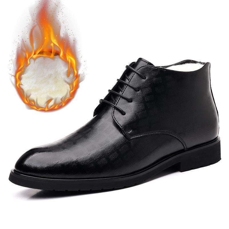 Мужская обувь в британском стиле 2025 зимнее деловое платье бархатные высокие мужские кожаные ботинки для среднего и пожилого возраста термообувь 44
Мужская обувь в британском стиле 2025 зимнее деловое платье бархатные высокие мужские кожаные ботинки для среднего и пожилого возраста термообувь 44