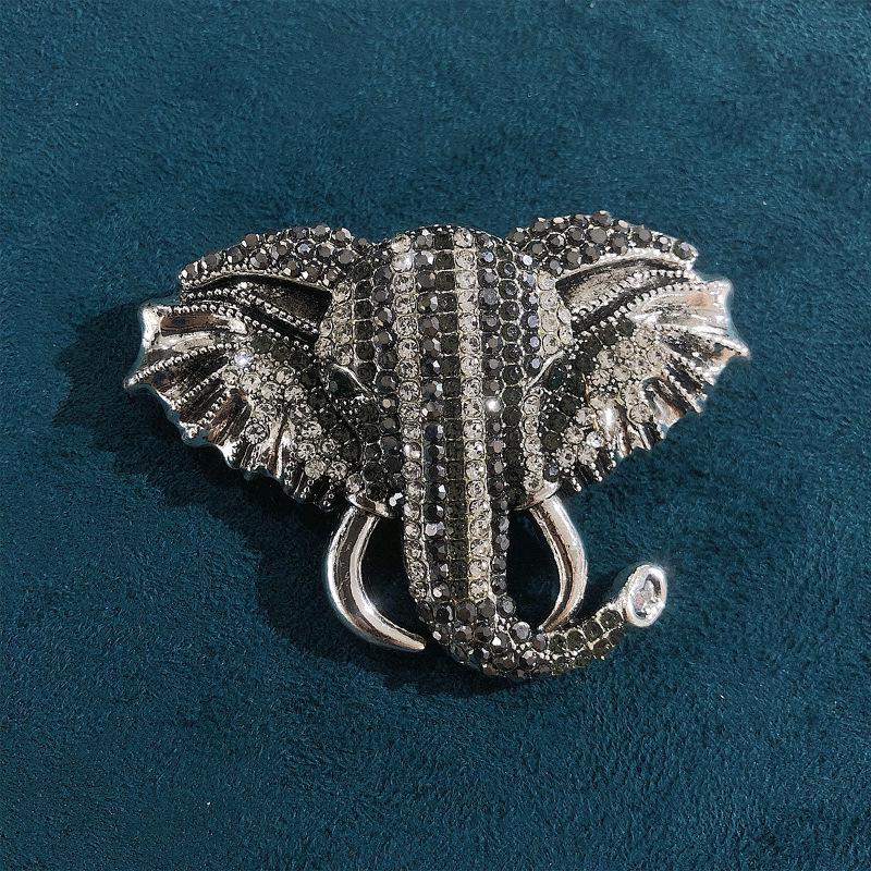 Colorful Rhinestone Retro Elephant Brooch - Men s European & American Style Suit Accessory
Colorful Rhinestone Retro Elephant Brooch - Men s European & American Style Suit Accessory