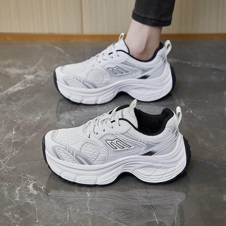 Daddy Shoes Ladies 2025 New Autumn Explosive Platform Lightweight Silver Sports Running Versatile Mountain Climbing Casual Shoes 35 білий
Daddy Shoes Ladies 2025 New Autumn Explosive Platform Lightweight Silver Sports Running Versatile Mountain Climbing Casual Shoes 35 білий