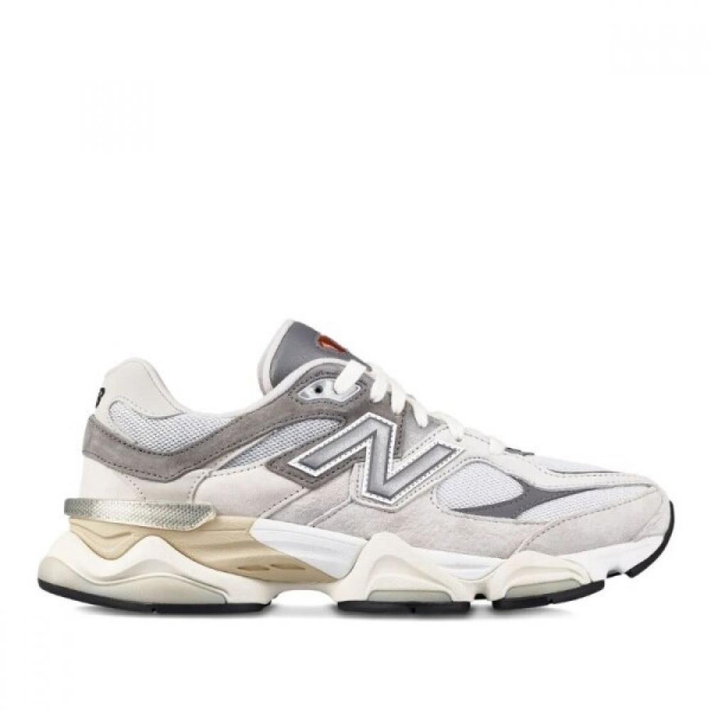 New Balance Sneaker U9060gry Grey US4+
New Balance Sneaker U9060gry Grey US4+