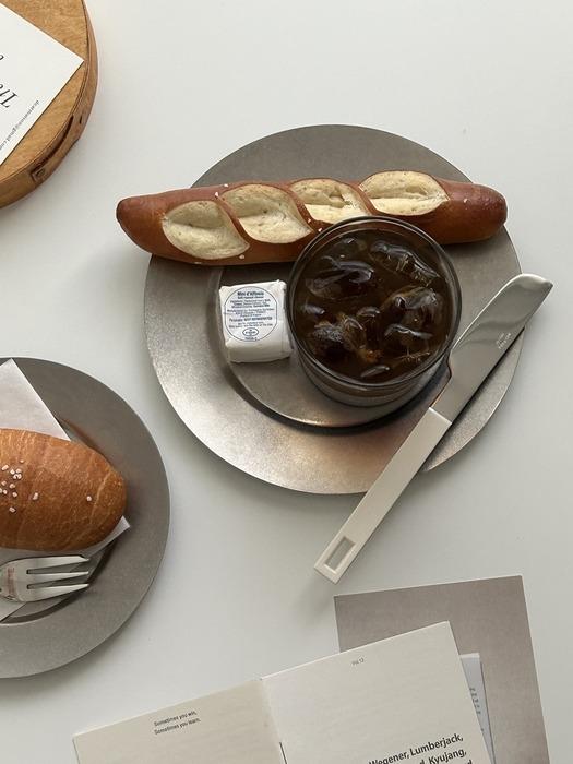 Elegant table facade matte stainless steel plate 3 sizes saucer dessert home cafe object S
Elegant table facade matte stainless steel plate 3 sizes saucer dessert home cafe object S