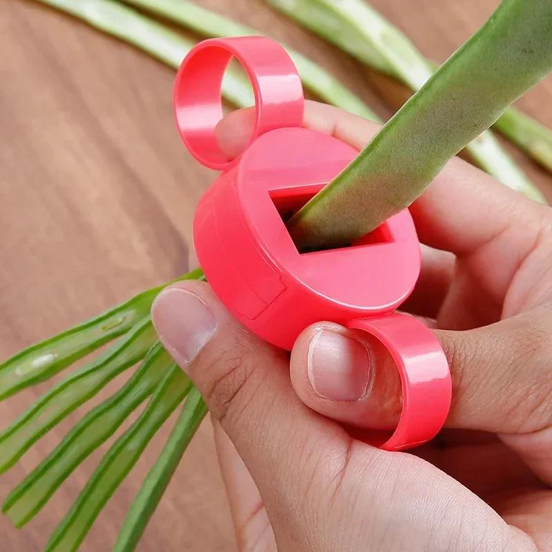 Bean Slicer Green Bean Slicer Cutter Cut Fruit Vegetable Stringer Peeler Remover for Easy Vegetable Slicer Kitchen Gadgets
Bean Slicer Green Bean Slicer Cutter Cut Fruit Vegetable Stringer Peeler Remover for Easy Vegetable Slicer Kitchen Gadgets