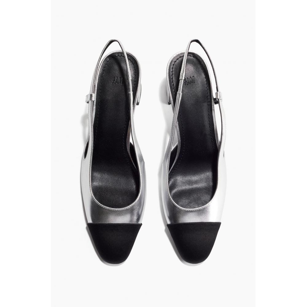 Туфли HM Block Heel Slingback Silver Color
Туфли HM Block Heel Slingback Silver Color