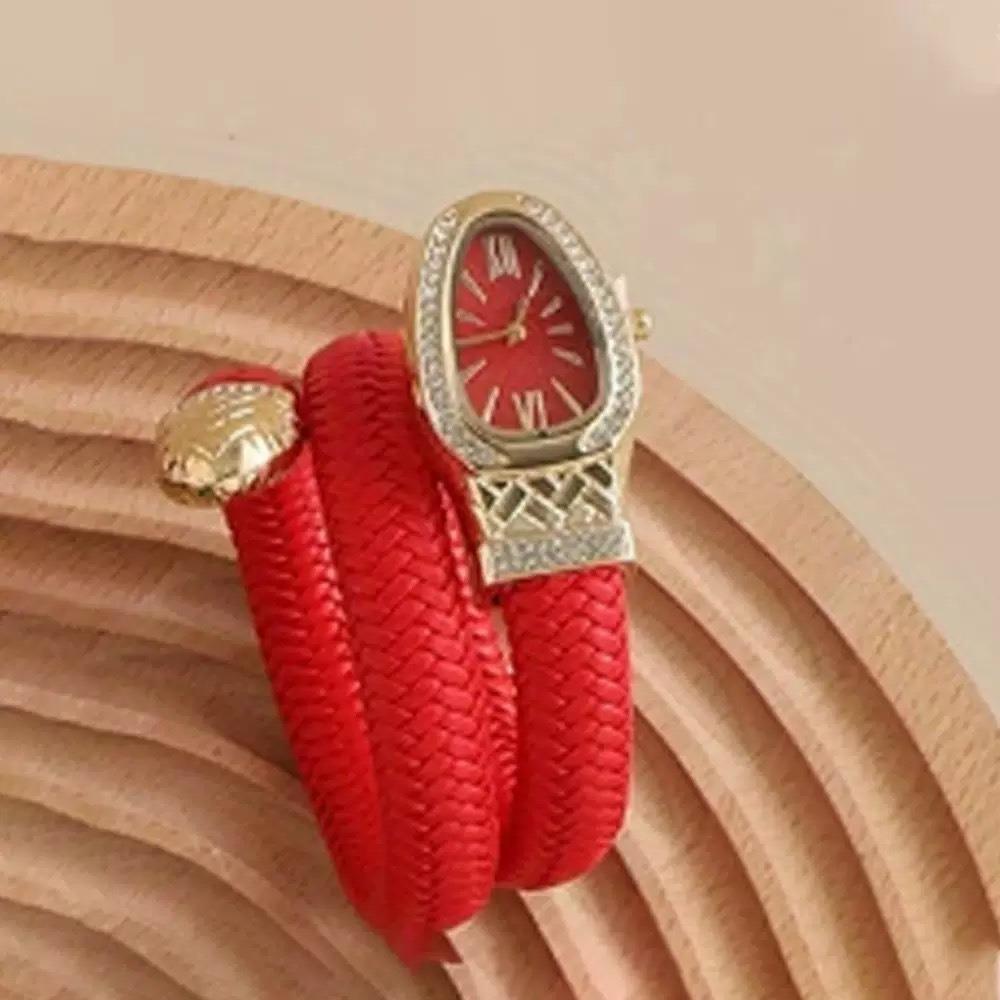 Ladies Bracelet Performance Goods Creative Versatile Quartz Watch Personalized Bracelet Watch
Ladies Bracelet Performance Goods Creative Versatile Quartz Watch Personalized Bracelet Watch