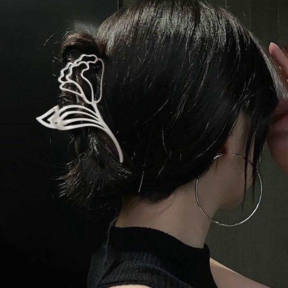 Rose Hollow Out Korean Style Headwear Metal Hair Clip Female Hair Accessories Rhinestone Hair Claw
Rose Hollow Out Korean Style Headwear Metal Hair Clip Female Hair Accessories Rhinestone Hair Claw