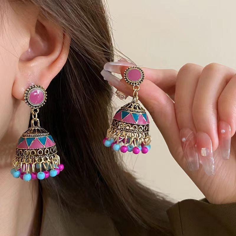 Новые китайские серьги для женщин Серьги-кисточки Серьги в старинном стиле Ханьфу Чонсам Юбка с изображением лошадиной головы Аксессуары
Новые китайские серьги для женщин Серьги-кисточки Серьги в старинном стиле Ханьфу Чонсам Юбка с изображением лошадиной головы Аксессуары