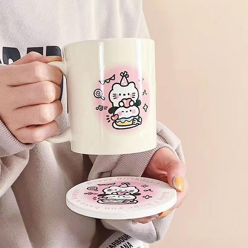 Милая мультяшная домашняя кружка, красочная кружка для детей с котенком, личный деловой подарок, сувенир, домашняя кружка для молока для общежития 301-400ml
Милая мультяшная домашняя кружка, красочная кружка для детей с котенком, личный деловой подарок, сувенир, домашняя кружка для молока для общежития 301-400ml