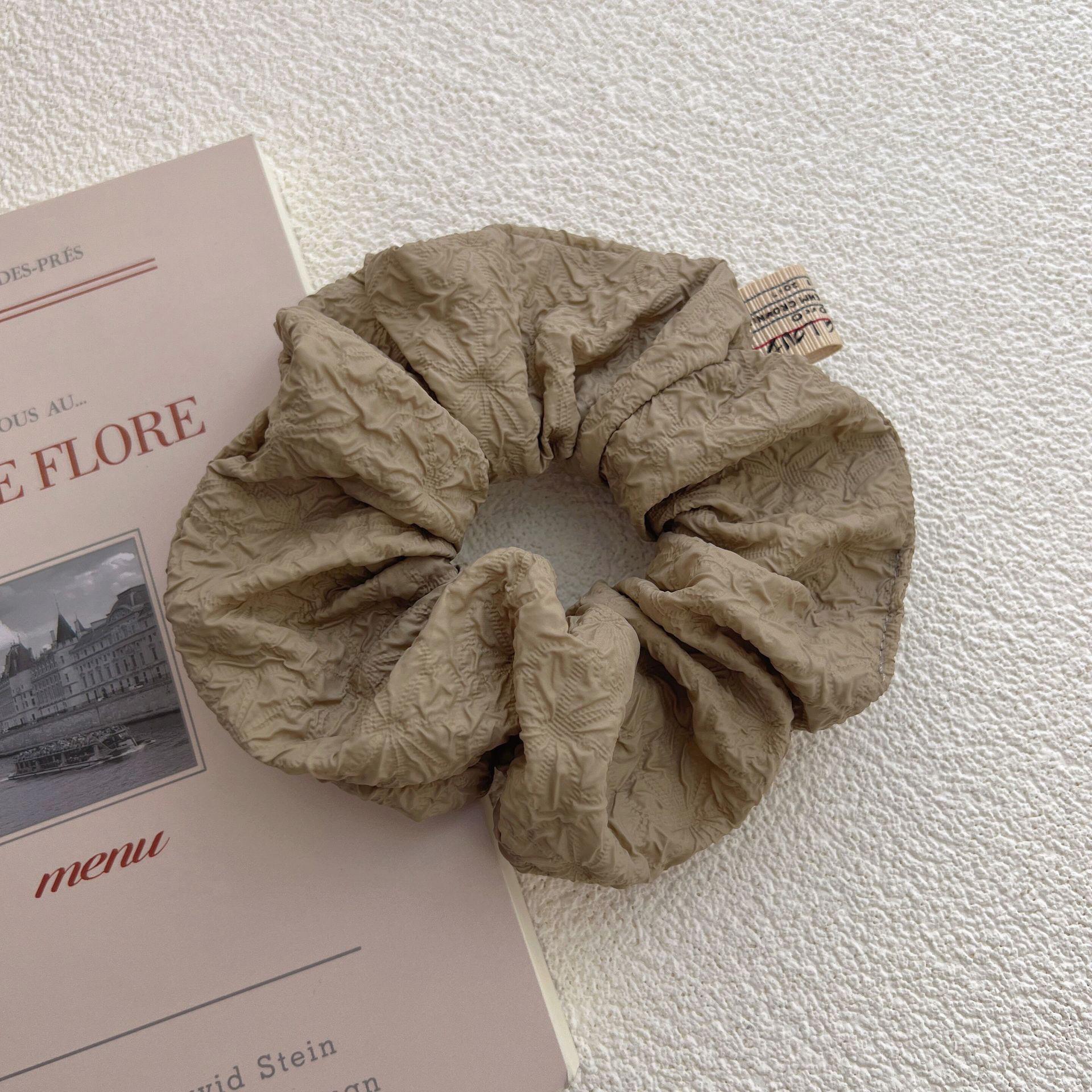 Однотонні м яті гумки для волосся з пухирчастою текстурою - Гумка в корейському стилі хакі
Однотонні м яті гумки для волосся з пухирчастою текстурою - Гумка в корейському стилі хакі