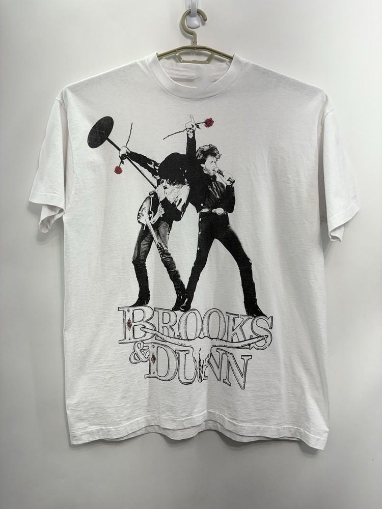 Vintage Brooks & Dunn White Shirt Unisex Concert S to 5XL BO653 Unisex T-Shirt L
Vintage Brooks & Dunn White Shirt Unisex Concert S to 5XL BO653 Unisex T-Shirt L