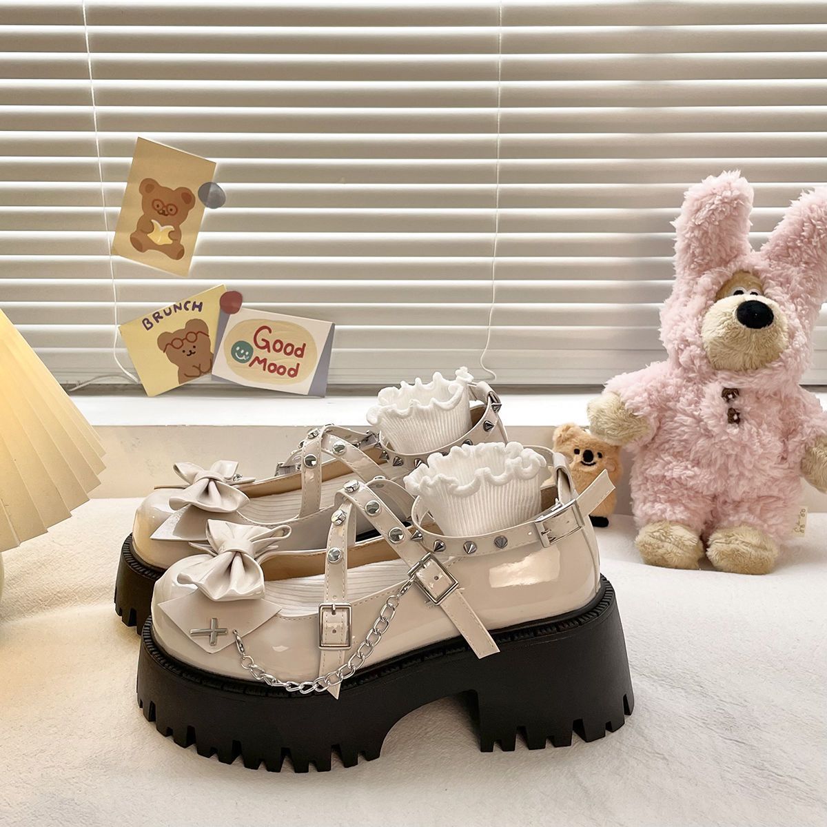 Spice girl Mary Jane single shoes 2024 new spring bow platform height increase lolita small leather shoes women s skirt 40
Spice girl Mary Jane single shoes 2024 new spring bow platform height increase lolita small leather shoes women s skirt 40