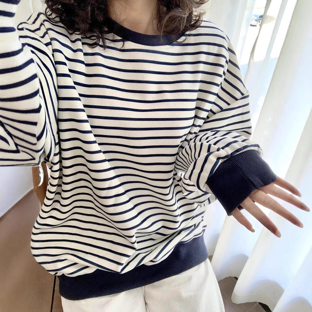 New Autumn and Winter Versatile Striped Sweatshirt for Women Korean Style Loose Casual Age-reducing Round Neck Pullover Sweatshirt Jacket XXL
New Autumn and Winter Versatile Striped Sweatshirt for Women Korean Style Loose Casual Age-reducing Round Neck Pullover Sweatshirt Jacket XXL