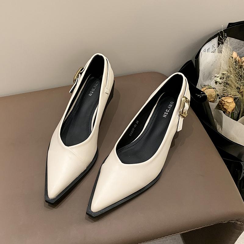 Fashion Spring New Coarse Heel Shoes Women s Fashion Pointed Head Shallow Mouth Metal Buckle Waterproof Non-slip High Heels 39 бежевый
Fashion Spring New Coarse Heel Shoes Women s Fashion Pointed Head Shallow Mouth Metal Buckle Waterproof Non-slip High Heels 39 бежевый