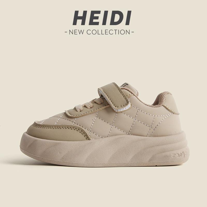 Детская спортивная обувь 2025 весна и осень мальчиковая повседневная обувь на доске легкие маленькие белые туфли для девочек мягкая подошва детские туфли-хлебцы одинарные 21-26 (6 pairs in one hand) хаки
Детская спортивная обувь 2025 весна и осень мальчиковая повседневная обувь на доске легкие маленькие белые туфли для девочек мягкая подошва детские туфли-хлебцы одинарные 21-26 (6 pairs in one hand) хаки