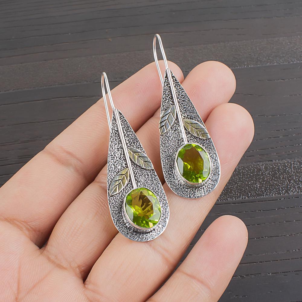 Серьги с драгоценными камнями из перидота, серьги из чистого серебра 925 пробы, серьги ручной работы с камнями по месяцу рождения, подарок для него 2.00 Inches зелёный
Серьги с драгоценными камнями из перидота, серьги из чистого серебра 925 пробы, серьги ручной работы с камнями по месяцу рождения, подарок для него 2.00 Inches зелёный