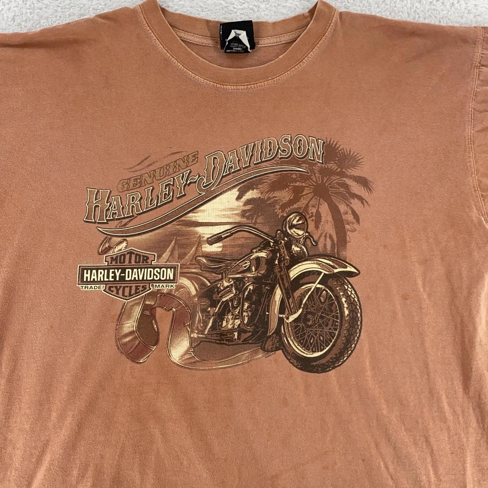 Harley-Davidson Biker T-Shirt Mens L/XL Raleigh North Carolina Motorcycle Tee 2XL
Harley-Davidson Biker T-Shirt Mens L/XL Raleigh North Carolina Motorcycle Tee 2XL