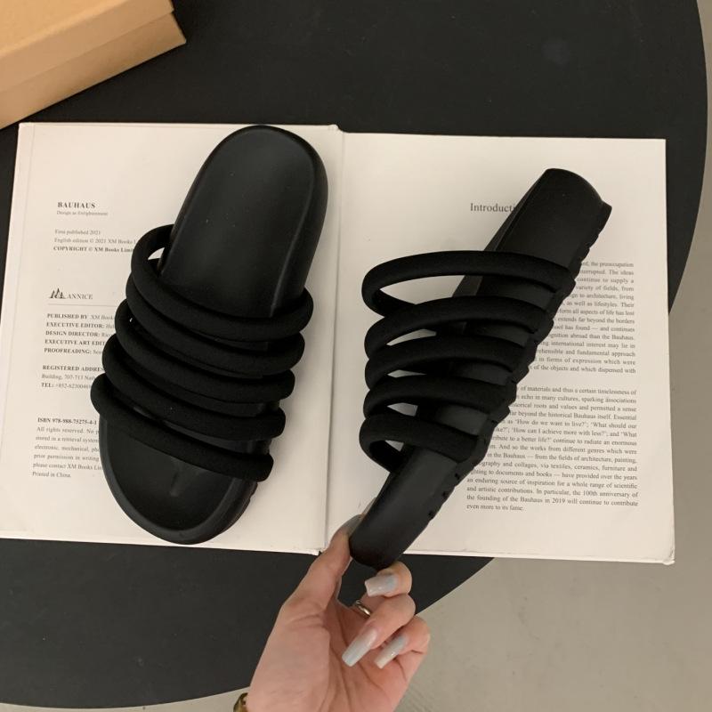 Lazy summer 2025 slippers women s versatile new heightening lightweight beach one-word thick-soled slippers women 35
Lazy summer 2025 slippers women s versatile new heightening lightweight beach one-word thick-soled slippers women 35