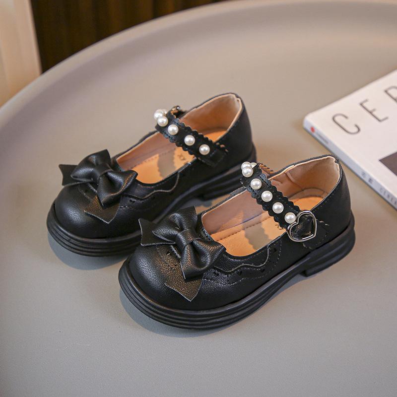 Spring Girl Princess Shoes Soft Sole Black Leather Baby Flats size 34 чорний
Spring Girl Princess Shoes Soft Sole Black Leather Baby Flats size 34 чорний