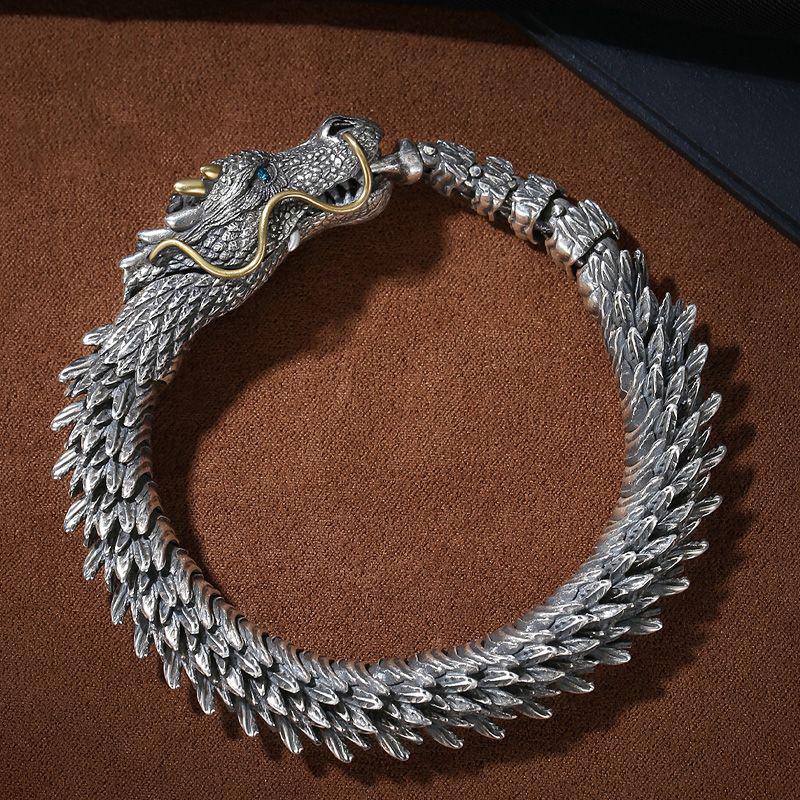 Collector s Grade Handmade Retro Thai Silver Dragon Head Bracelet - High-End Ethnic Fashion Jewelry Retro Dragon Bracelet 22 cm
Collector s Grade Handmade Retro Thai Silver Dragon Head Bracelet - High-End Ethnic Fashion Jewelry Retro Dragon Bracelet 22 cm
