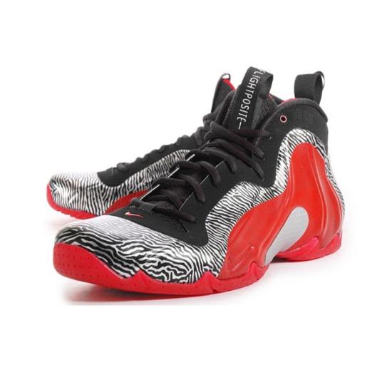 Nike Air Flightposite Expeded Zebra 616765-001 EU 44 серебряный
Nike Air Flightposite Expeded Zebra 616765-001 EU 44 серебряный