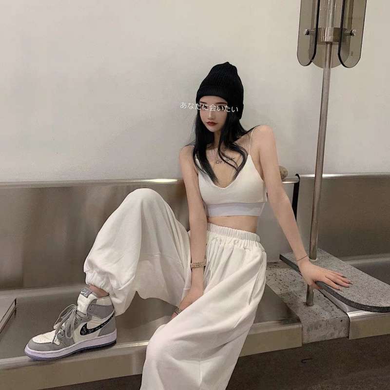 Summer sweatpants children s loose and versatile trend students Korean version of Harlan pants tied feet high waist casual straight suit S
Summer sweatpants children s loose and versatile trend students Korean version of Harlan pants tied feet high waist casual straight suit S
