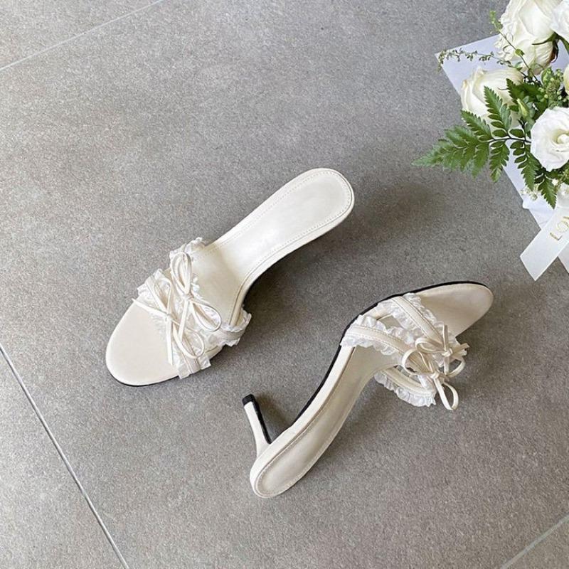 One-piece Sandal, Versatile Women s Low-heeled Flip-flop Shoes 35 белый
One-piece Sandal, Versatile Women s Low-heeled Flip-flop Shoes 35 белый