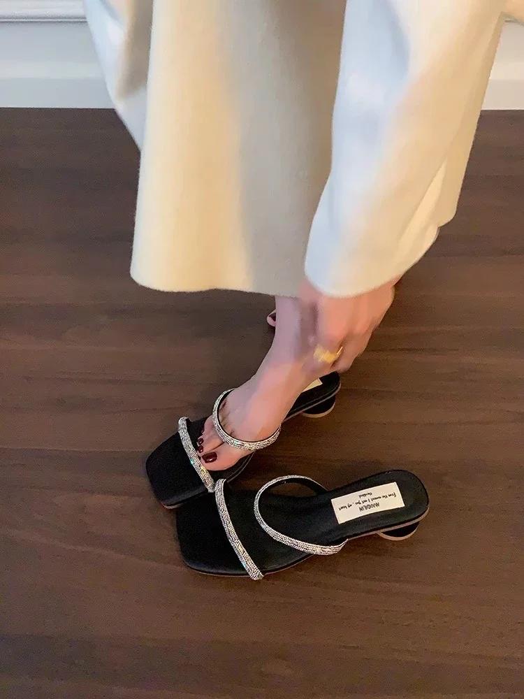 Мода Новые Летние Сексуальные Босоножки с Открытым Носком Женские Водяной Бриллиант Блестящие Головные Банкетные Высокие Каблуки Резиновые Женские Шлепанцы с Квадратным Носком 40 чёрный
Мода Новые Летние Сексуальные Босоножки с Открытым Носком Женские Водяной Бриллиант Блестящие Головные Банкетные Высокие Каблуки Резиновые Женские Шлепанцы с Квадратным Носком 40 чёрный