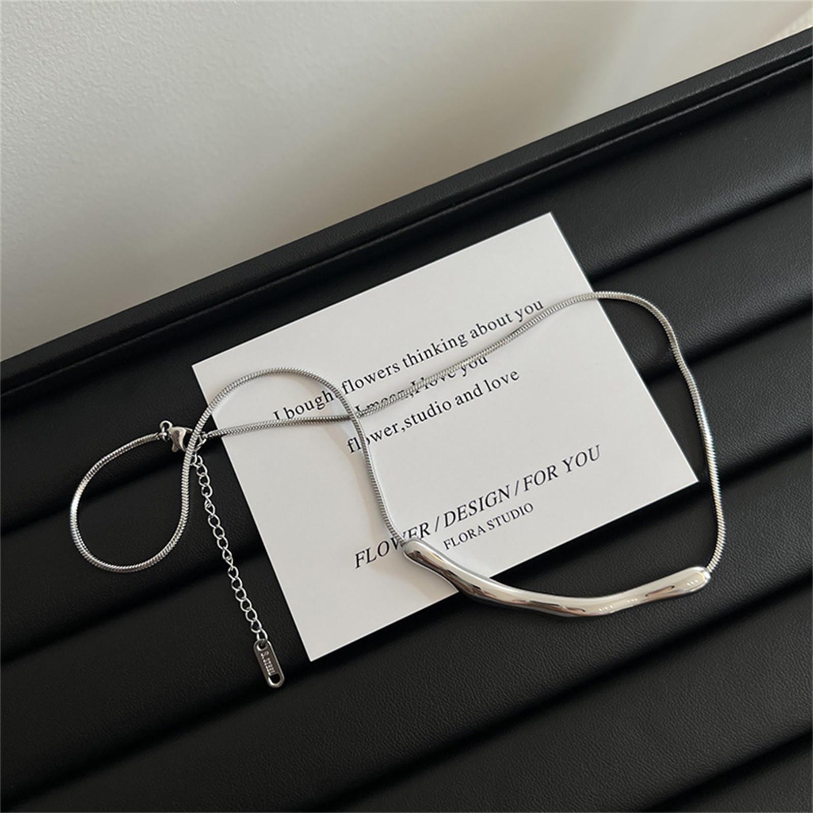 Женское металлическое ожерелье из титановой стали с невыцветающим покрытием Lrregular Jewelry One Size серебряный
Женское металлическое ожерелье из титановой стали с невыцветающим покрытием Lrregular Jewelry One Size серебряный