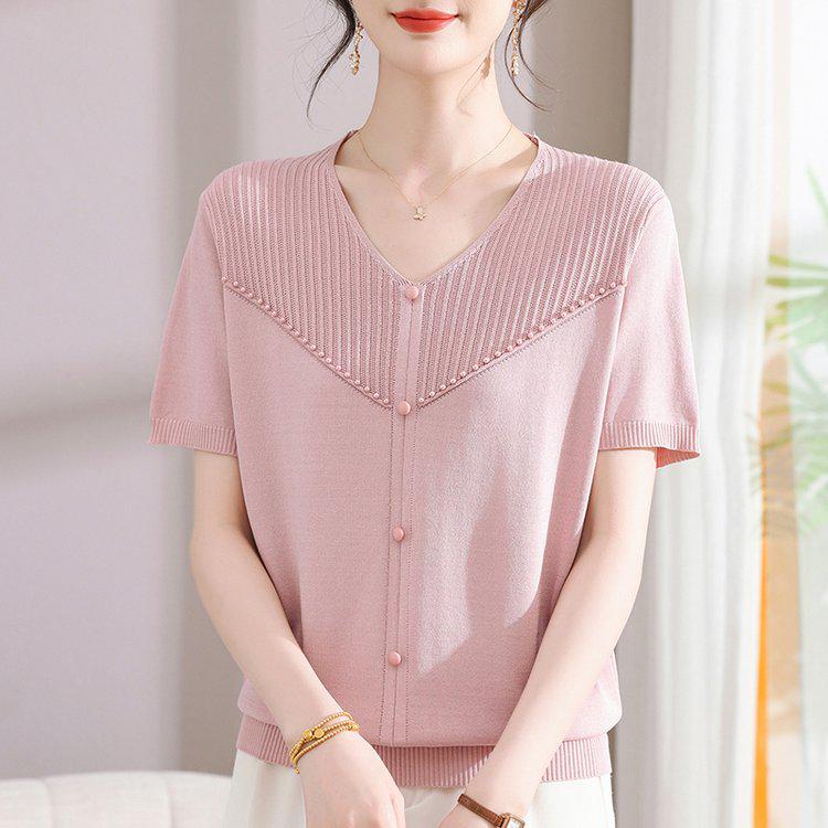 Elegant Women s V-Neck Knit T-Shirt - Short Sleeve, Loose Fit for Middle-Aged and Elderly Ladies 2XL (Recommended 57.5-70 kg) розовый
Elegant Women s V-Neck Knit T-Shirt - Short Sleeve, Loose Fit for Middle-Aged and Elderly Ladies 2XL (Recommended 57.5-70 kg) розовый