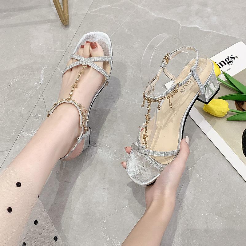 Summer European Station Sandals Women s Thick Heel 2025 Spring and Summer New Fairy Wind Sandals Women s Outer Rivet Sandals Women 35 срібний
Summer European Station Sandals Women s Thick Heel 2025 Spring and Summer New Fairy Wind Sandals Women s Outer Rivet Sandals Women 35 срібний