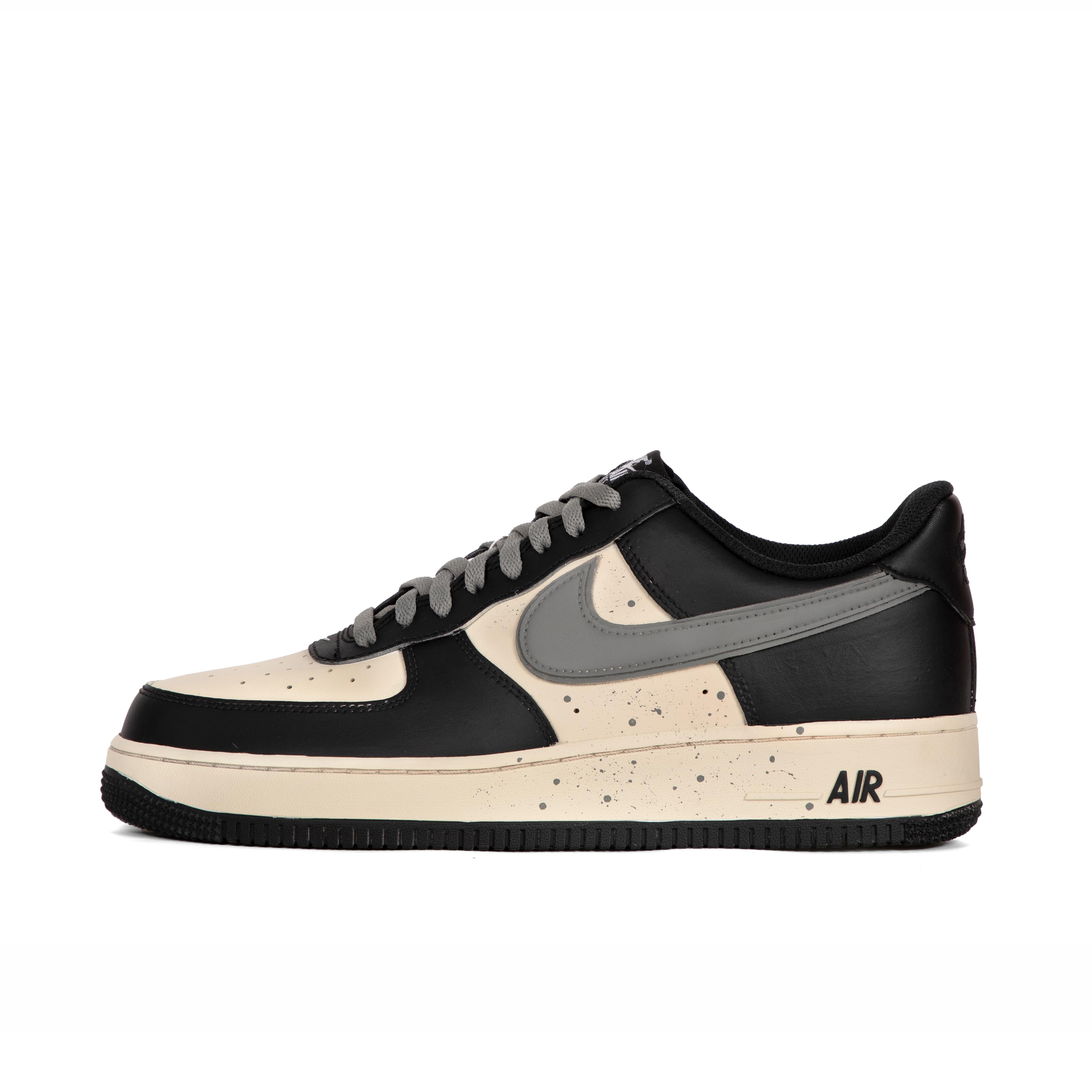 Nike Air Force 1 Abrasion Resistant Slip Resistant Low top Skateboard Shoes Men s Beige Black DV0788-001(Team186-) 40.5
Nike Air Force 1 Abrasion Resistant Slip Resistant Low top Skateboard Shoes Men s Beige Black DV0788-001(Team186-) 40.5