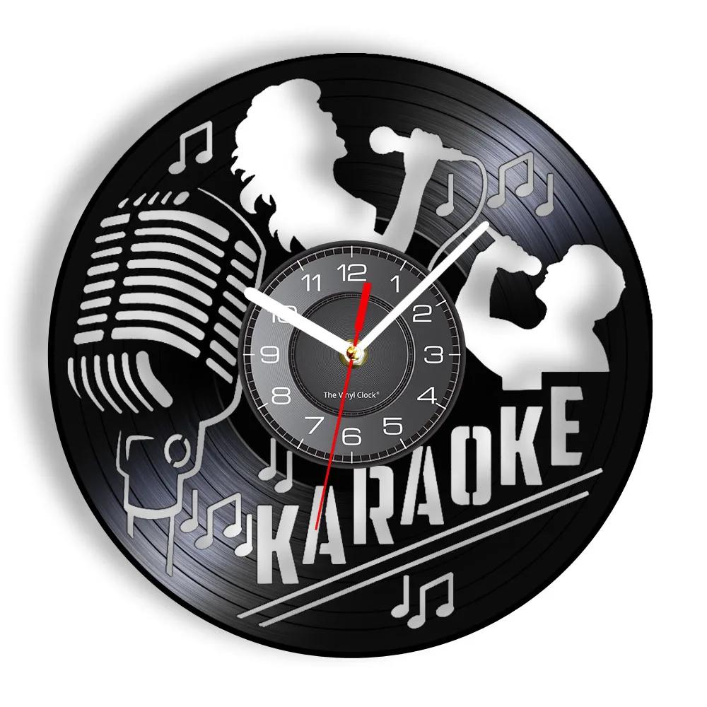 Karaoke KTV Vinyl Record Wall Clock Singing Disco Microphone Vinyl Album CD Crafts Clock Music Art Room Decoration Singer Gift
Karaoke KTV Vinyl Record Wall Clock Singing Disco Microphone Vinyl Album CD Crafts Clock Music Art Room Decoration Singer Gift