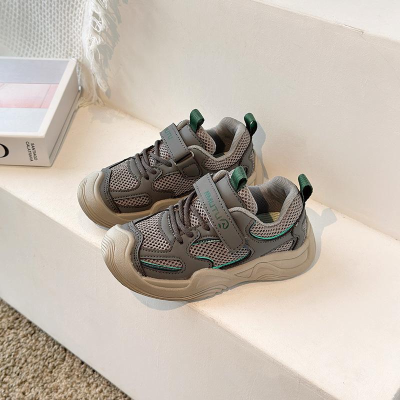 Girls sports shoes in autumn 2025 new children s soft-soled casual shoes boys mesh breathable dad shoes spring and autumn 30 серый
Girls sports shoes in autumn 2025 new children s soft-soled casual shoes boys mesh breathable dad shoes spring and autumn 30 серый
