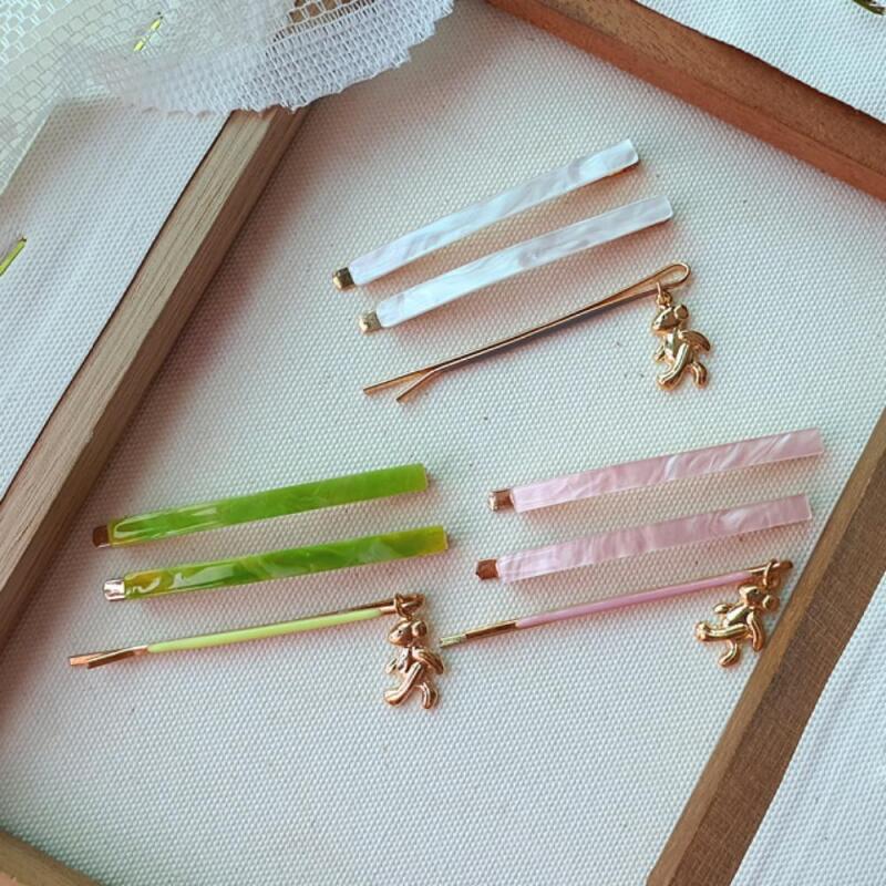Women s Teddy Bear Ornament Marble Shine Hairpin Set CD8015_White
Women s Teddy Bear Ornament Marble Shine Hairpin Set CD8015_White