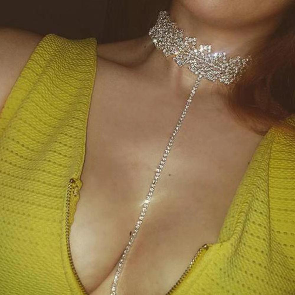 European & American Light Luxury Rhinestone Teardrop Tassel Choker Necklace for Women серебряный
European & American Light Luxury Rhinestone Teardrop Tassel Choker Necklace for Women серебряный