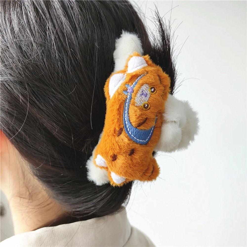 Size Fashion Headdress Animals Headwear Plush Korean Hair Clips Women Shark Clip Cat Hair Claws white-hair claw
Size Fashion Headdress Animals Headwear Plush Korean Hair Clips Women Shark Clip Cat Hair Claws white-hair claw