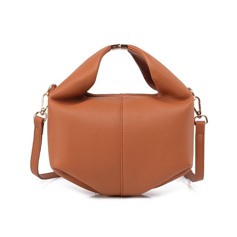 Crossbody bag new French bag women s light luxury niche high-end hand bag simple design bento bag золотисто-коричневый
Crossbody bag new French bag women s light luxury niche high-end hand bag simple design bento bag золотисто-коричневый