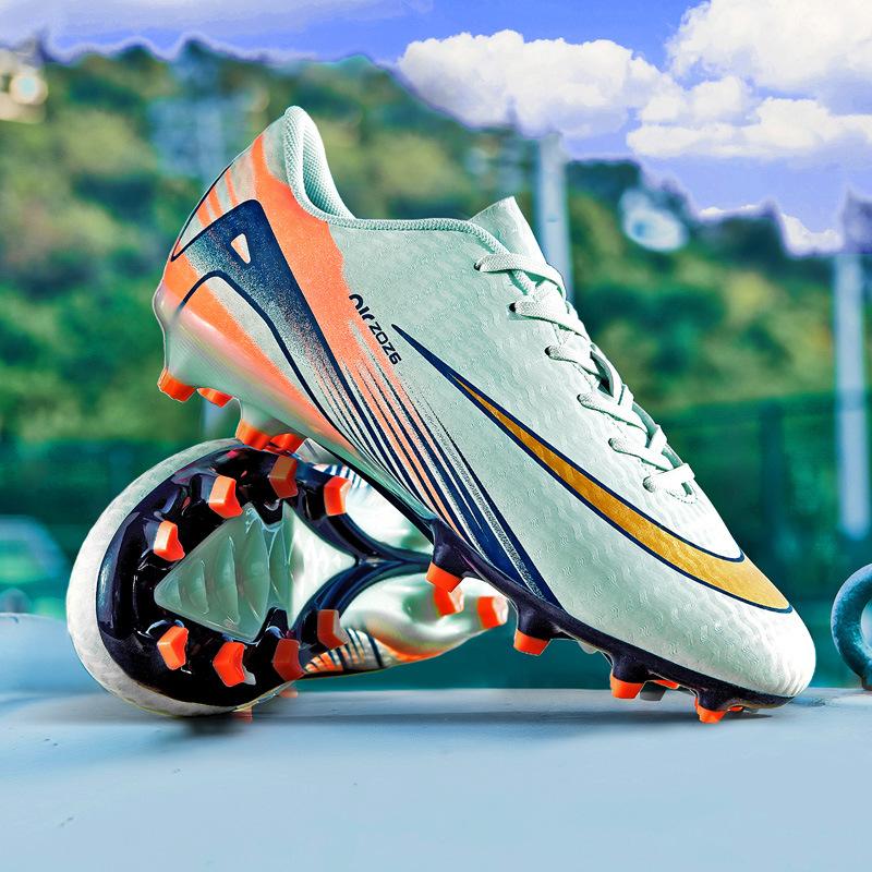 2025 new football shoes student long nails broken nails low top game shoes youth sports training Jinjiang shoes 33
2025 new football shoes student long nails broken nails low top game shoes youth sports training Jinjiang shoes 33