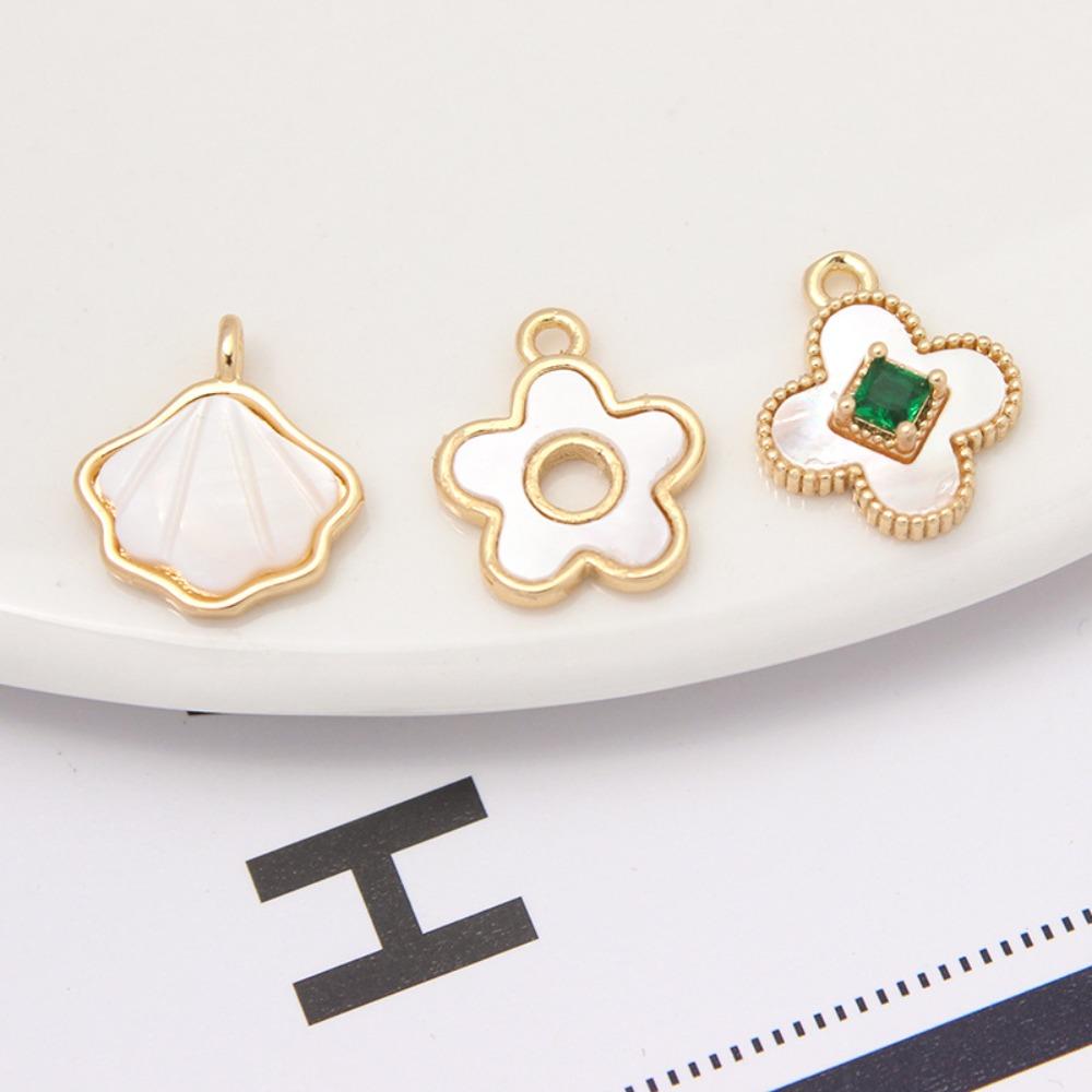 4pcs Sea Shell Flowers Metal Jewelry Accessories Golden Handmade Earrings Materials DIY Bracelet style 2
4pcs Sea Shell Flowers Metal Jewelry Accessories Golden Handmade Earrings Materials DIY Bracelet style 2
