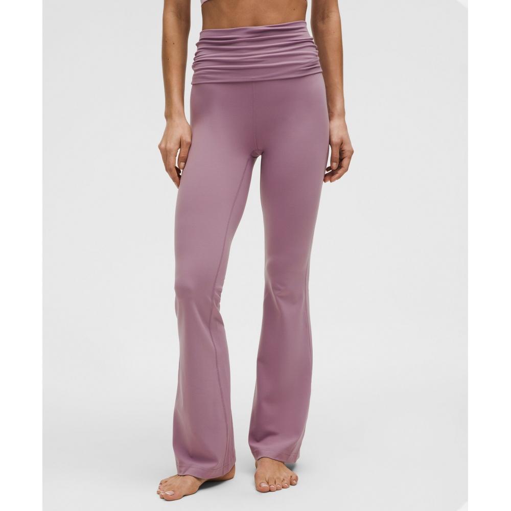 Lululemon Брюки-клеш с защипом и складками Groove Nulu Lavender Lux 8/33
Lululemon Брюки-клеш с защипом и складками Groove Nulu Lavender Lux 8/33