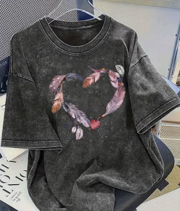 Women Feather Heart Print TShirt Vintage Washed Black Short Sleeve ONeck Casual Loose Streetwear Boho Style Tee Tops S
Women Feather Heart Print TShirt Vintage Washed Black Short Sleeve ONeck Casual Loose Streetwear Boho Style Tee Tops S