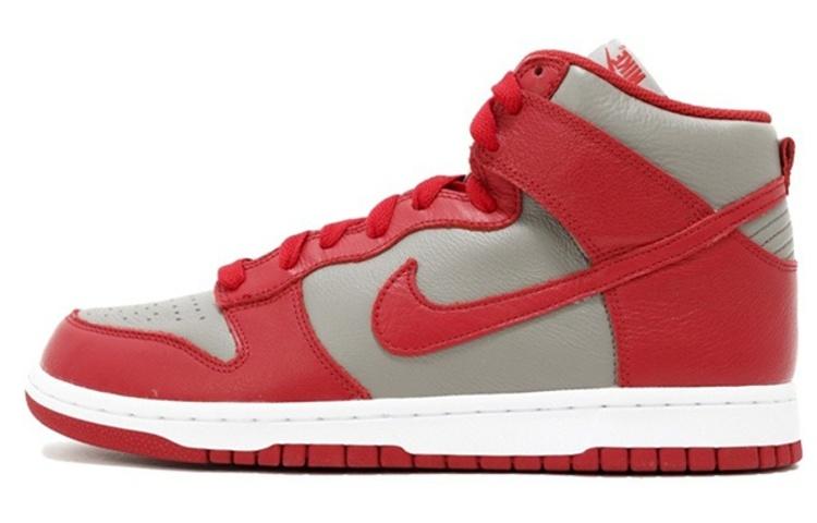 Nike Dunk High Unlv 850477-001 40
Nike Dunk High Unlv 850477-001 40
