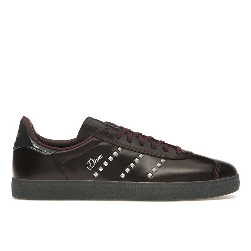 Adidas Dime x Gazelle ADV Maroon Silver Metallic Studs Мужские кроссовки Red Core-Black IG2046 44
Adidas Dime x Gazelle ADV Maroon Silver Metallic Studs Мужские кроссовки Red Core-Black IG2046 44