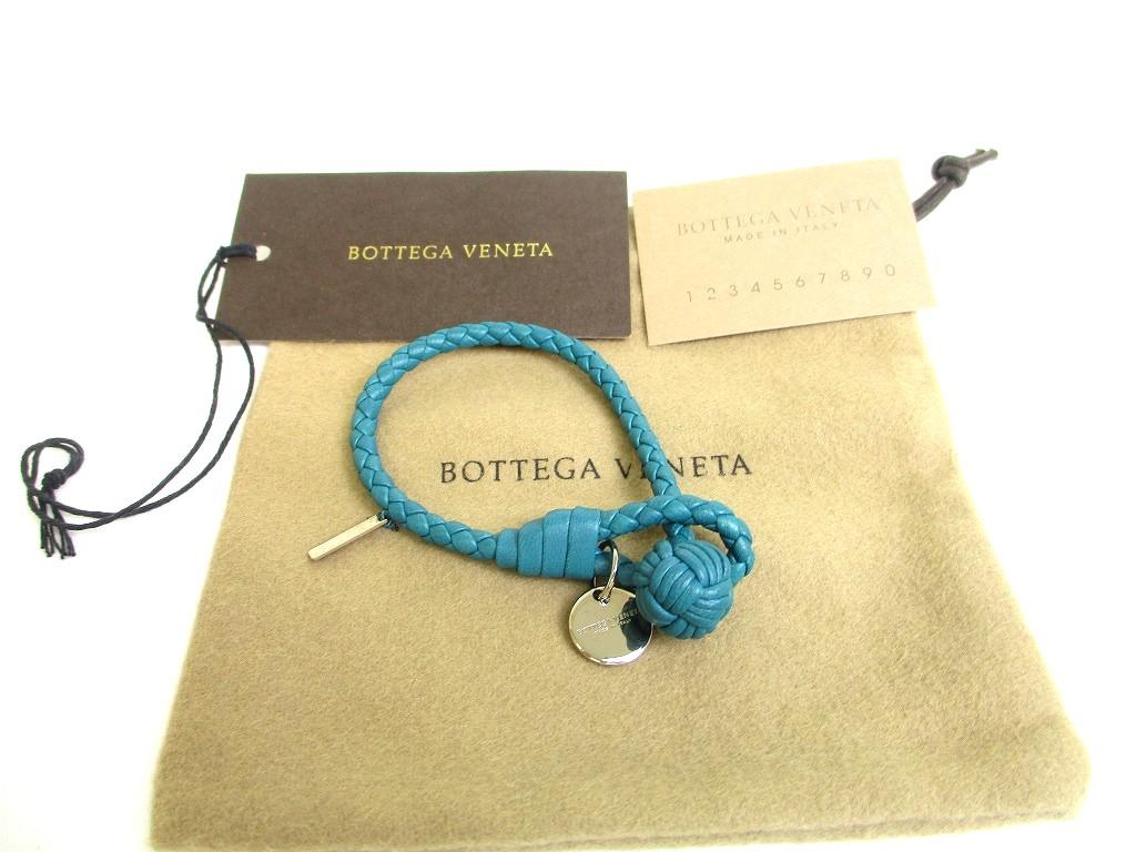 Authentic BOTTEGA BENETA Intrecciato Emerald Green Leather Bangle Bracelet S #a670 Refurbished
Authentic BOTTEGA BENETA Intrecciato Emerald Green Leather Bangle Bracelet S #a670 Refurbished