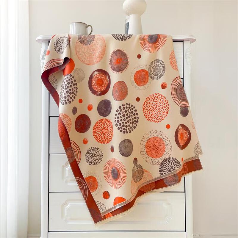 Elegant Bohemian Style Double-Sided Scarf 190x65cm
Elegant Bohemian Style Double-Sided Scarf 190x65cm
