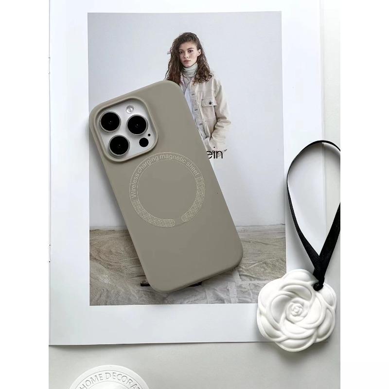 Титановый серый Подходит для iPhone 15 Жидкий силиконовый чехол для мобильного телефона Apple 14promax Магнитный мягкий чехол Чехол для защиты iPhone 15promax
Титановый серый Подходит для iPhone 15 Жидкий силиконовый чехол для мобильного телефона Apple 14promax Магнитный мягкий чехол Чехол для защиты iPhone 15promax