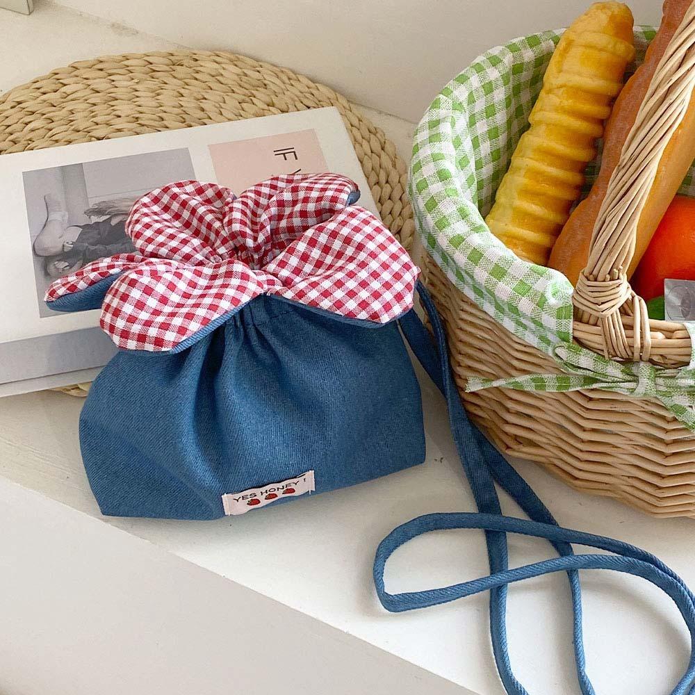 New Design Denim Bundle Pocket Flower Drawstring Bag Candy Color Multifunctional Checkered Flower Bucket Bag Casual Shoulder Bag
New Design Denim Bundle Pocket Flower Drawstring Bag Candy Color Multifunctional Checkered Flower Bucket Bag Casual Shoulder Bag