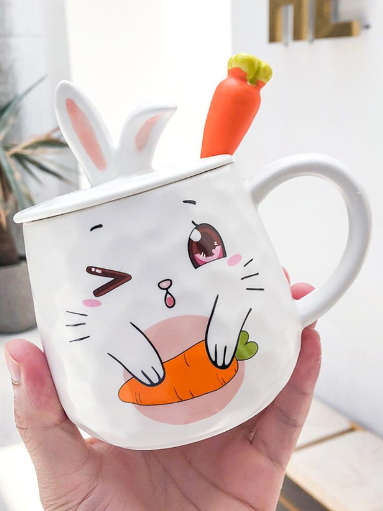 Cartoon Radish Rabbit Mug with Lid Spoon Hand Drawn Happy Expression Cup Drinkware Coffee Tea Cups Novelty Gifts Milk Cup 301-400ml
Cartoon Radish Rabbit Mug with Lid Spoon Hand Drawn Happy Expression Cup Drinkware Coffee Tea Cups Novelty Gifts Milk Cup 301-400ml