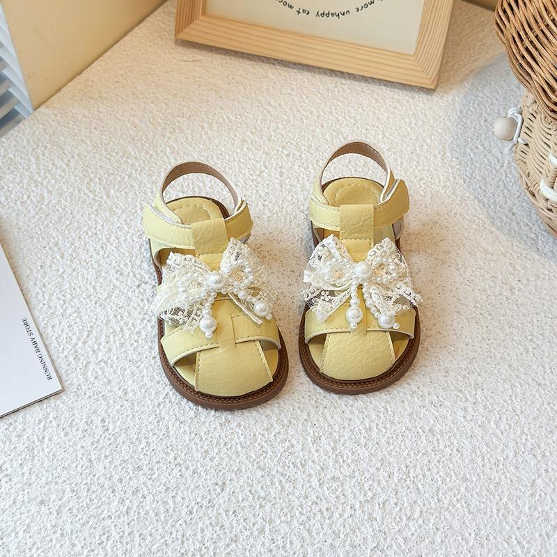 Sandals for Girls Sweet Lace Bow-tie Baby Shoes T-tied Non-slip Sandals for Kids Girl Children Soft Sole Kids Shoes 26-36 J04061 23 жовтий
Sandals for Girls Sweet Lace Bow-tie Baby Shoes T-tied Non-slip Sandals for Kids Girl Children Soft Sole Kids Shoes 26-36 J04061 23 жовтий