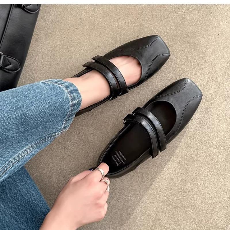 Retro Flat-bottom Women s New Style Versatile Leather Shoes 40
Retro Flat-bottom Women s New Style Versatile Leather Shoes 40